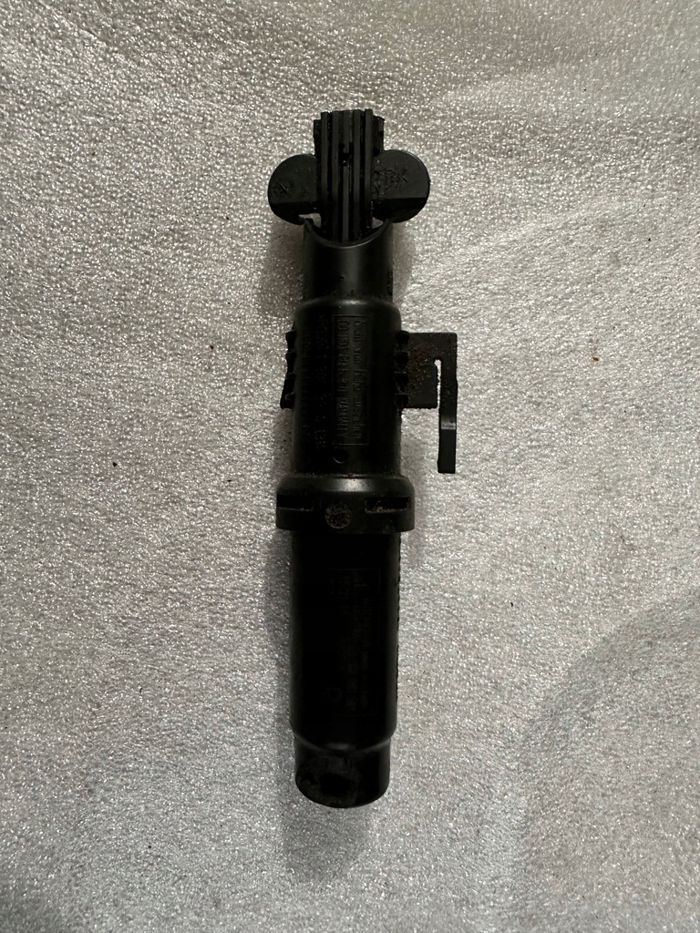 фото №1, Помпа омивач лампи правий mini r60 countryman 1307030581....