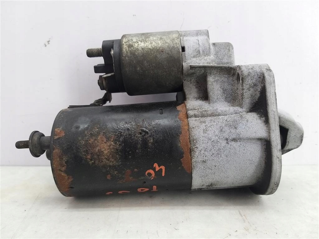 Стартер volvo оригинальный номер 0001107076 Цена