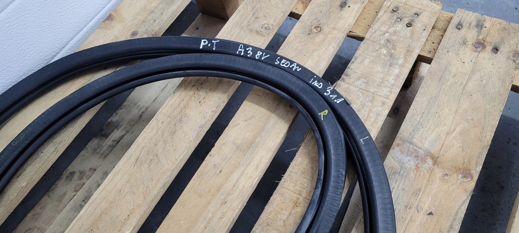 фото №7, A3 8v прокладка ліва лівий задня sedan 8v5833721