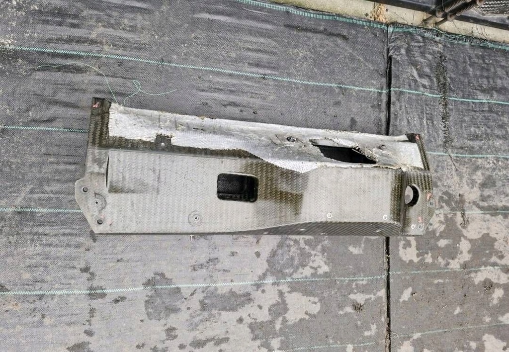 фото №13, Підрамник передні bugatti chiron 90001376