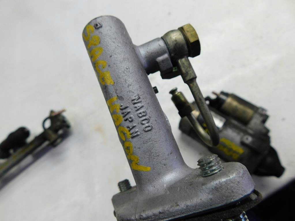 фото №8, Mitsubishi space wagon iii 2.0 02r помпа сцепления