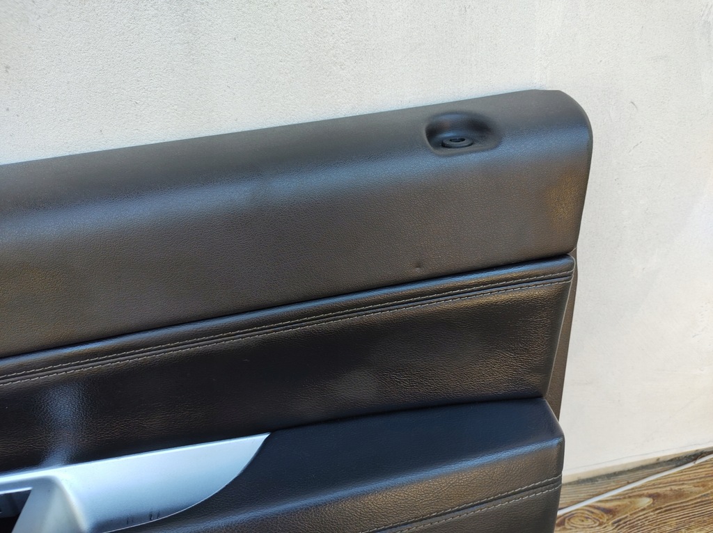 фото №10, Jeep compass 13r- обшивка дверь правый перед uk