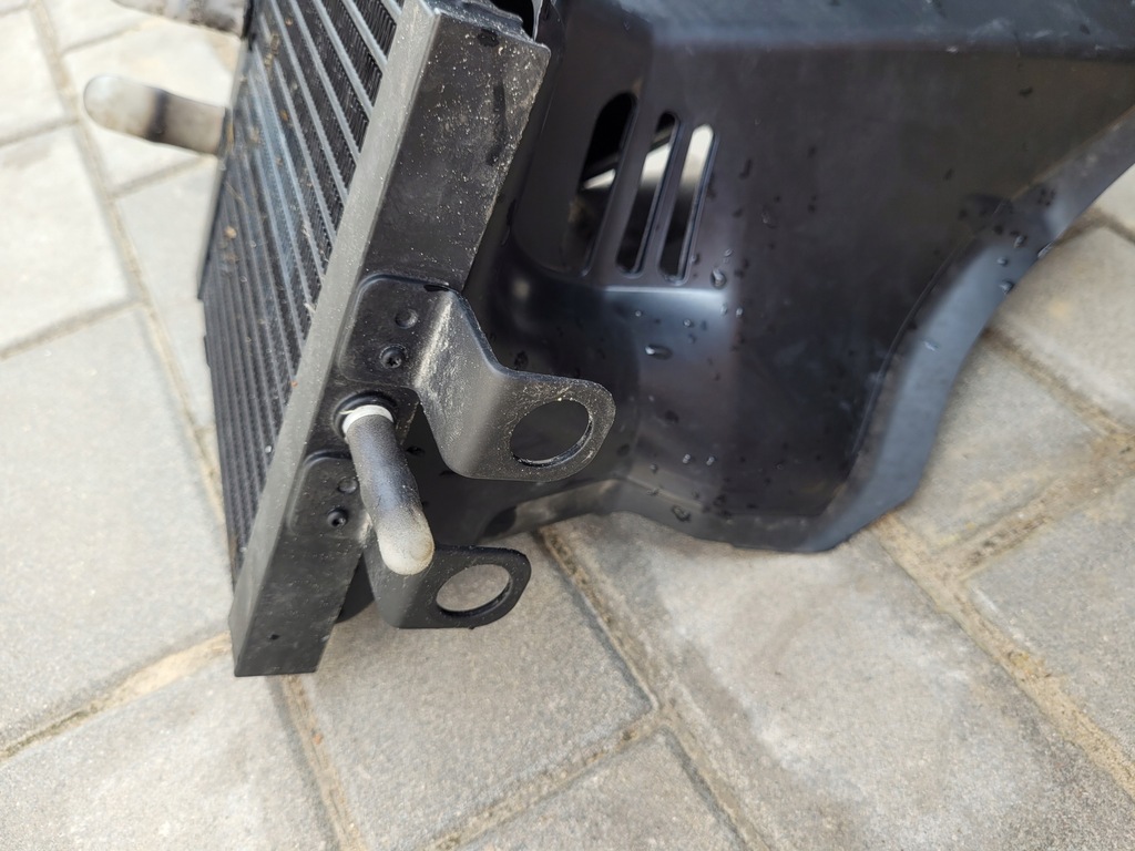 фото №6, Радіатор бічна додаткова audi rs5 rs4 8w0 8w0121202a 8w0121674d