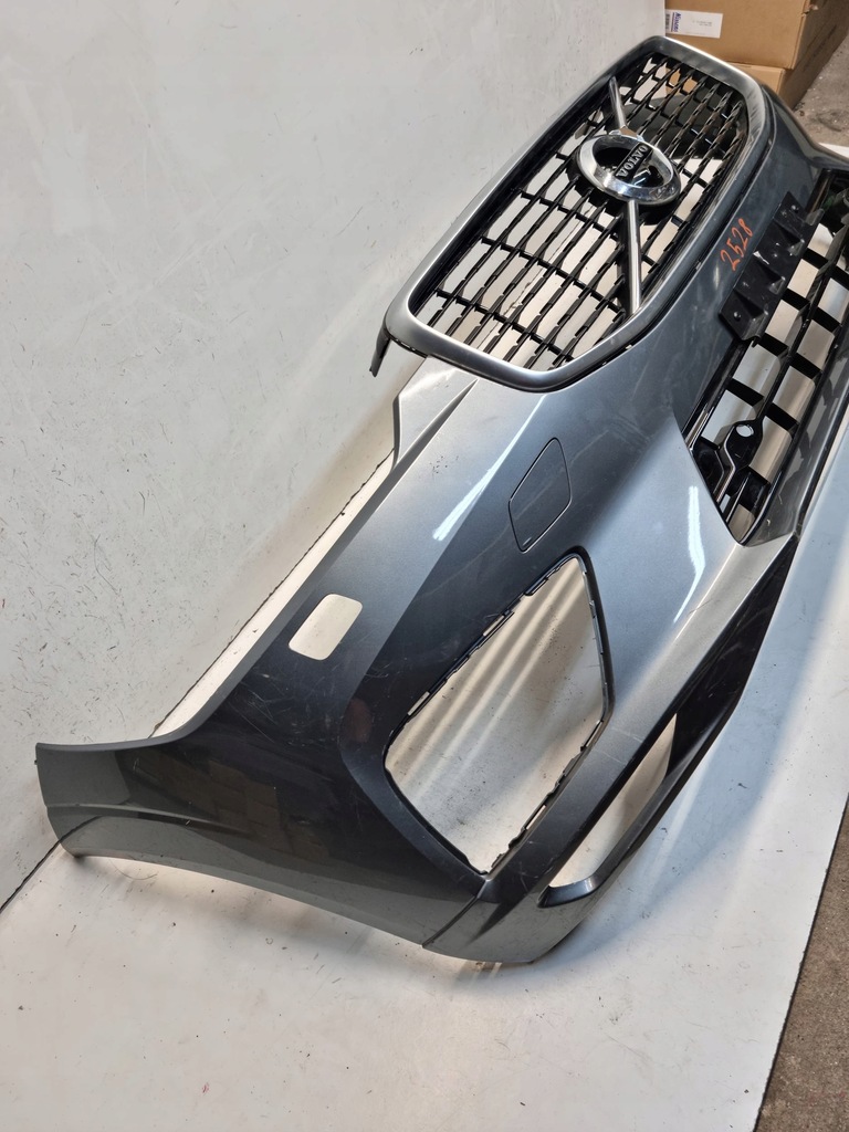 фото №2, Volvo xc60 2 ii 17- r-design бампер перед передній