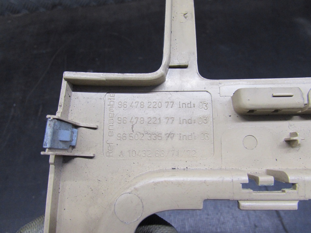 фото №10, Рамка dekor тунель 9647822077 peugeot 407 04-08 r.