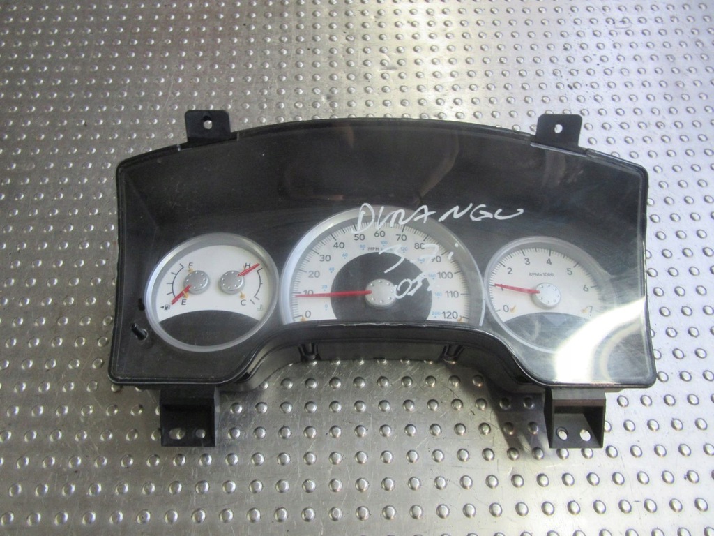 фото №7, Dodge durango ii 3.7i 07 счетчик приборы