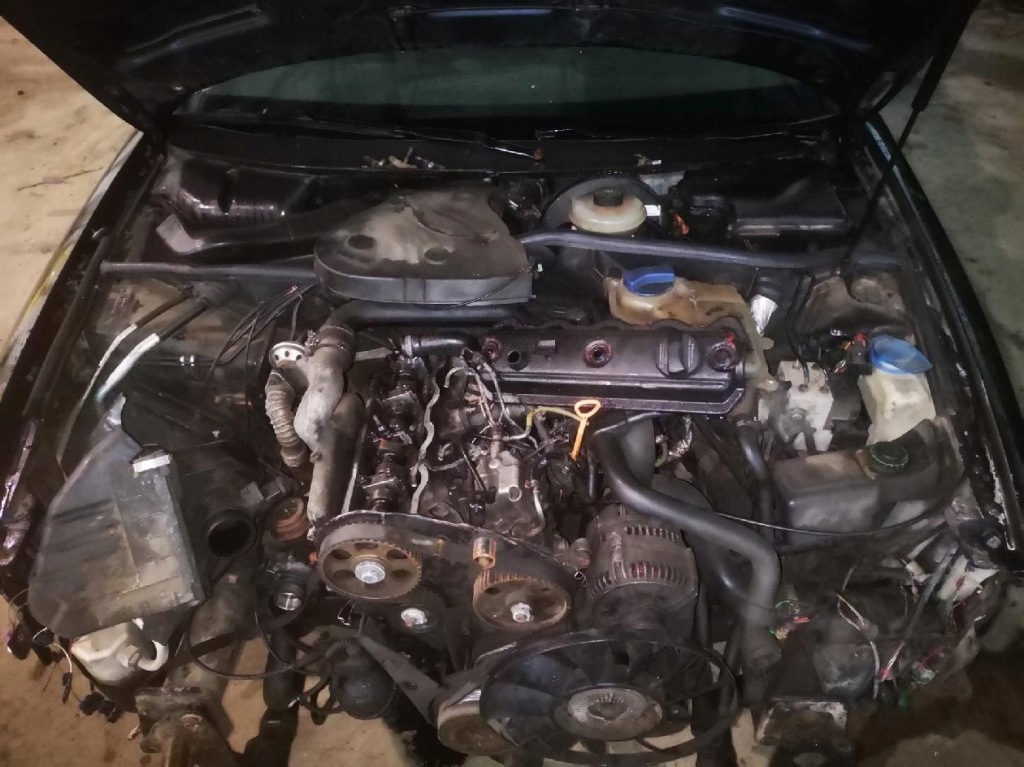 Audi a4 насос впрыскная wysokiego давления 1997 1.9l 0460404963 с Разборки