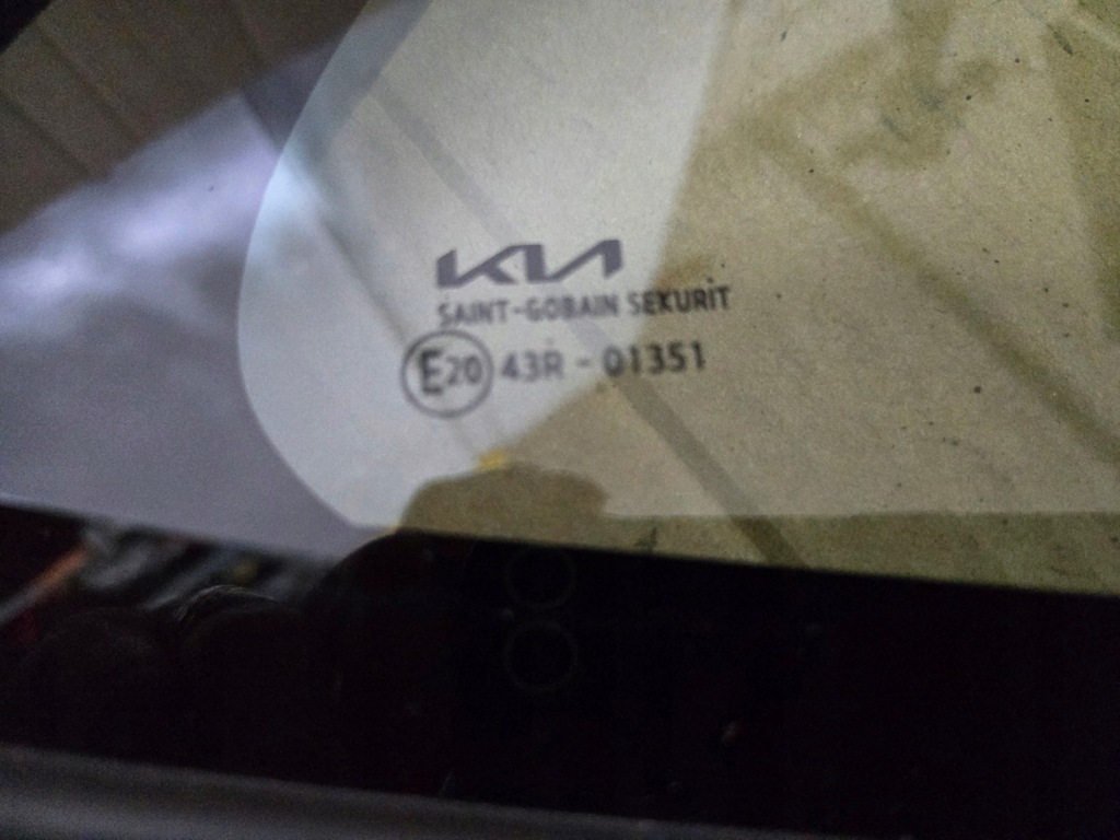 фото №6, Скло двері трикутник правий задня прокладка kia sportage v