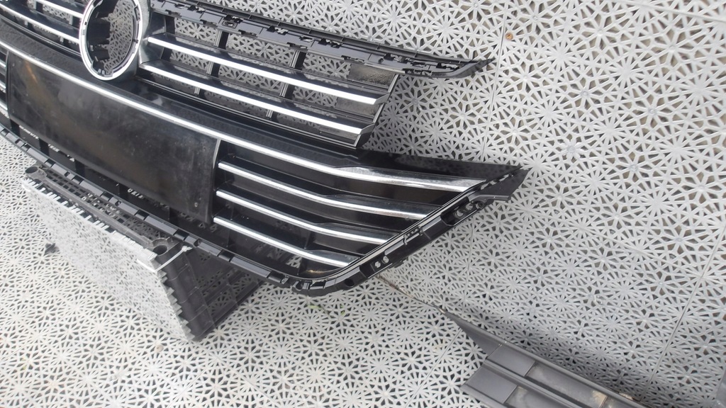 фото №2, Решётка радиатора решётка радиатора vw arteon r-line