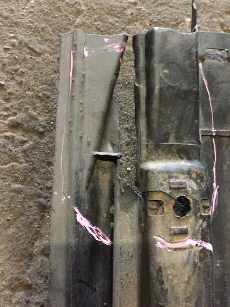 Audi a4 b8 a5 захист плита підлога підвіска ліва в Україні