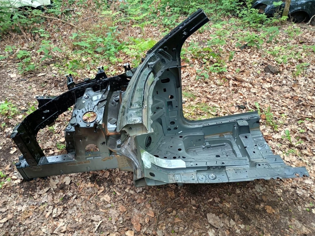 фото №3, Idealna четверть передняя перед правая porsche cayenne 9y 1