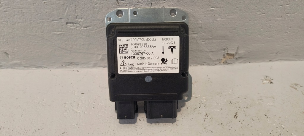 Купити Модуль блок керування подушка безпеки tesla model x датчик