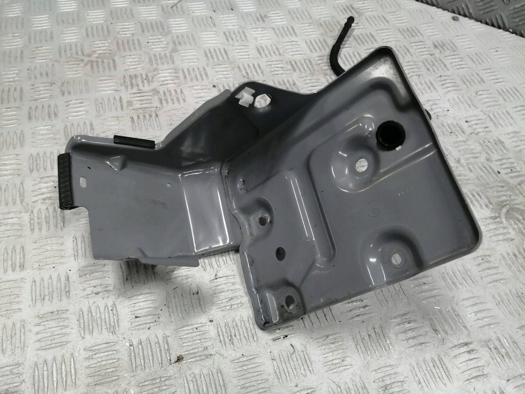 фото №1, Кронштейн аккумулятор renault megane v e-tech 244575845r