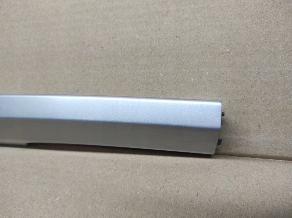 фото №7, Заглушка накладка рейлинг левая перед renault laguna iii kombi