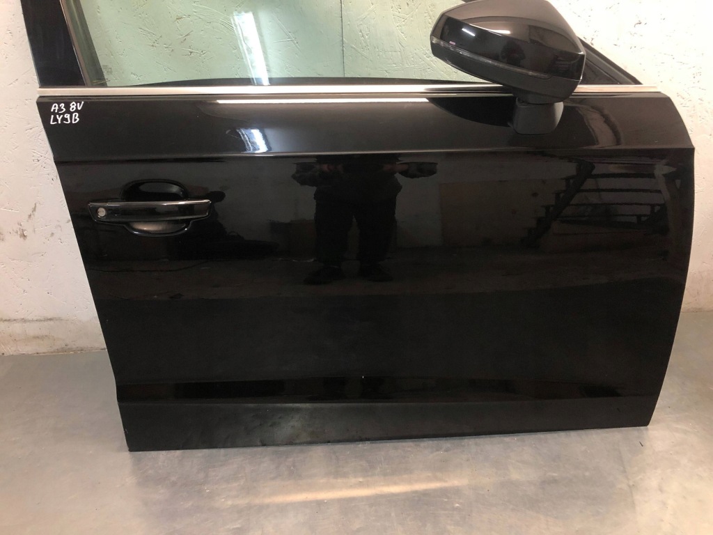 Дверь правое передние к audi a3 8v sportback s-line 12-16 w kolorze ly9b Недорого