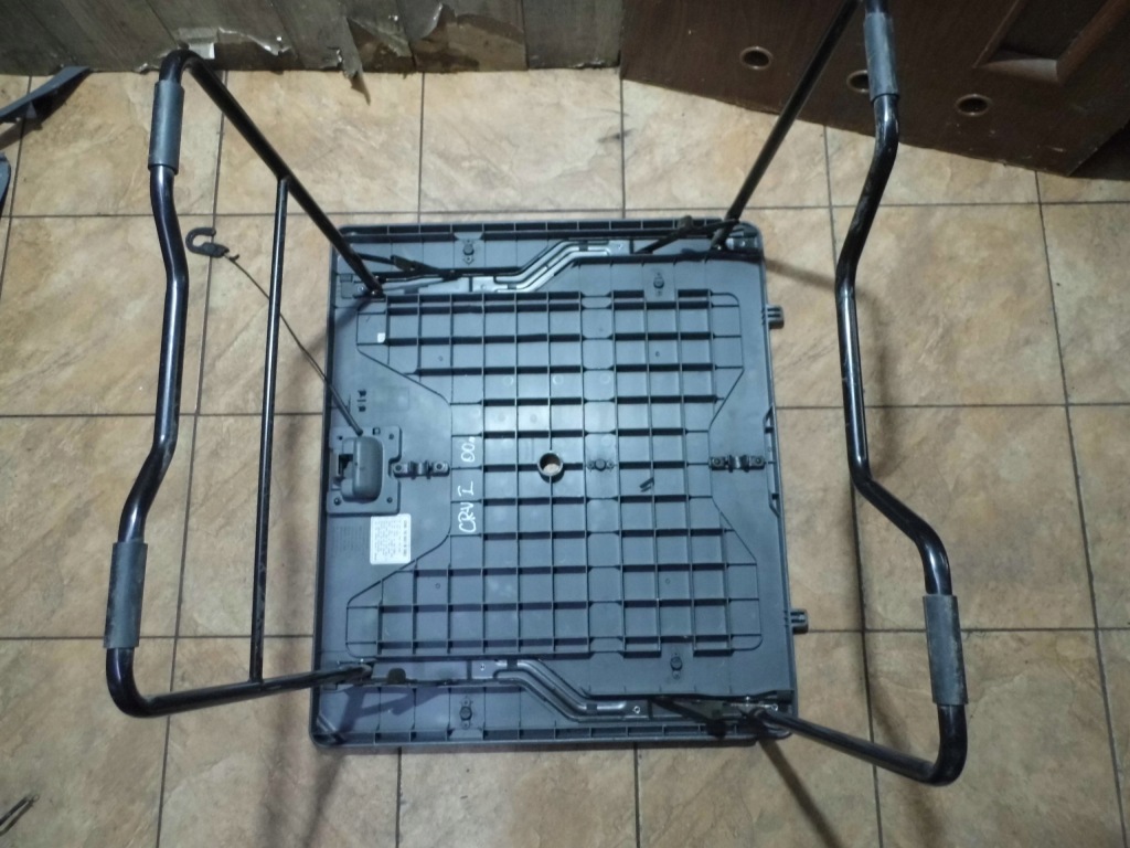 Honda cr-v i 2.0b 00' stolik пол багажника Недорого