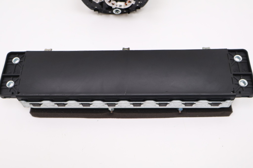 фото №7, Volvo xc60 xc90 v90 v60 s60 s90 подушка безопасности водителя подушка безопасности коленный p031351335