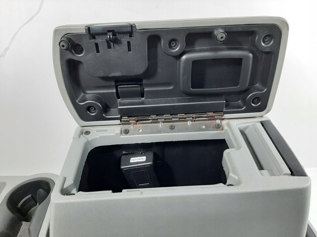 фото №14, Dodge durango ii lift 07r тунель середній підлокітник