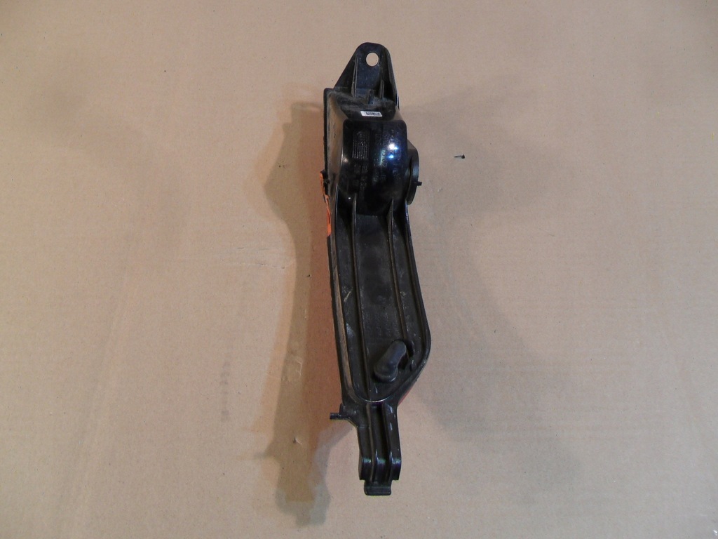 фото №15, Porsche cayenne lift лампа бампера задняя 7p5945702b