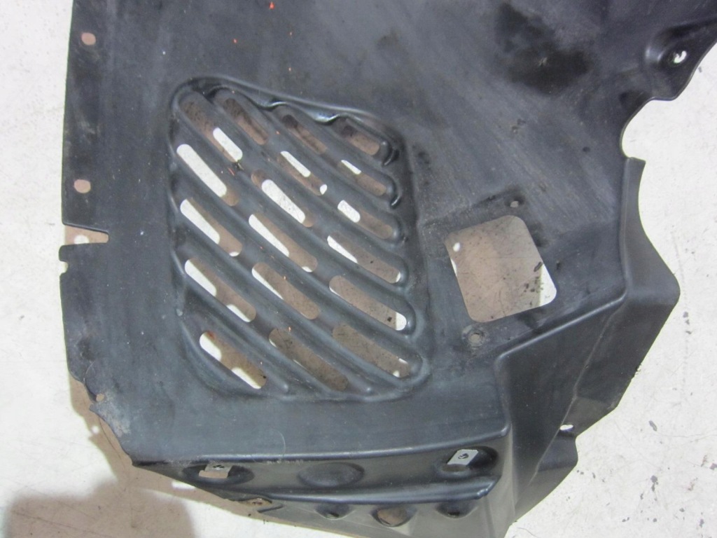 Bmw x3 f25 x4 f26 подкрылок левое передние левое  7213643 комплект 51717213641 в Украине