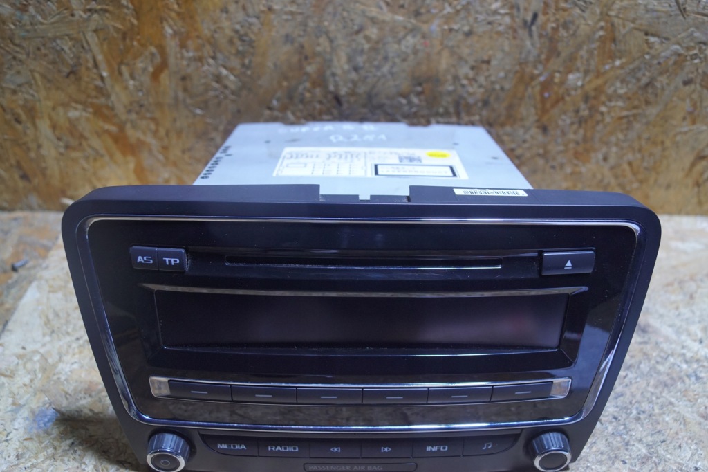 фото №8, Радіо cd skoda superb ii lift 3t0035161j