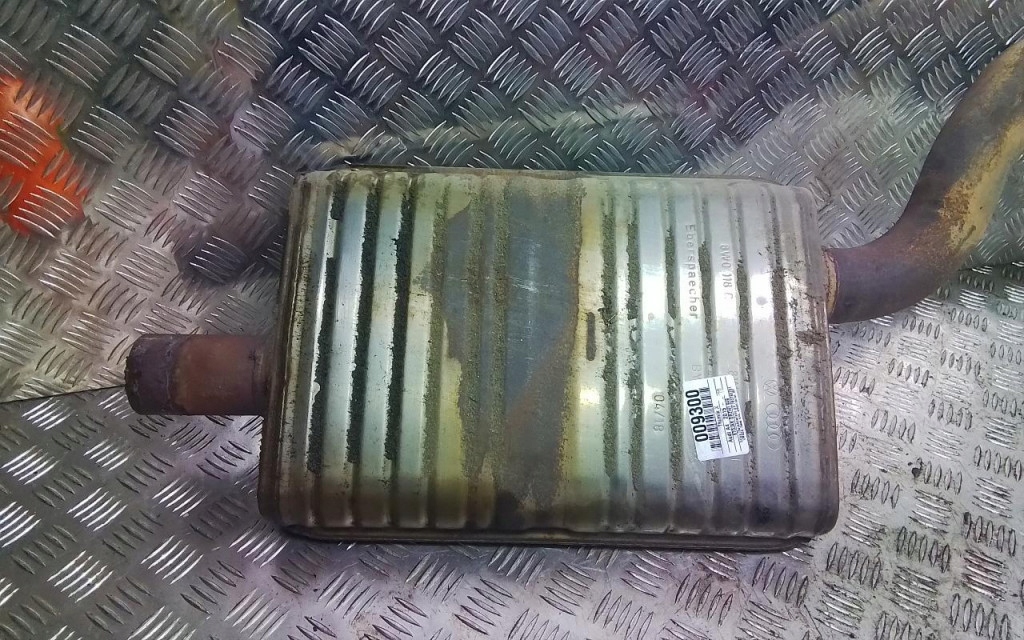 фото №6, Audi a4 b9 2.0 tfsi гасник середній 8w0253211h