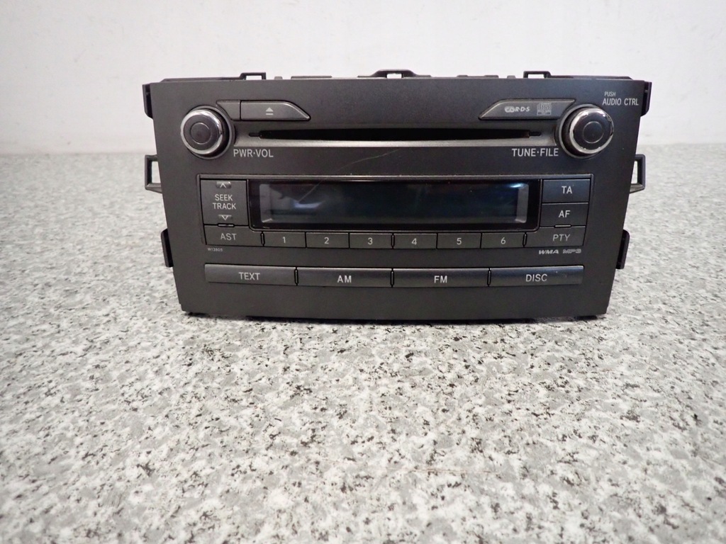 фото №3, Toyota auris 06-09 радио заводской радиопроигрыватель