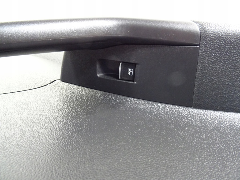 фото №8, Vw taigo обшивка дверь левый задняя 2g6867211 2022 rok