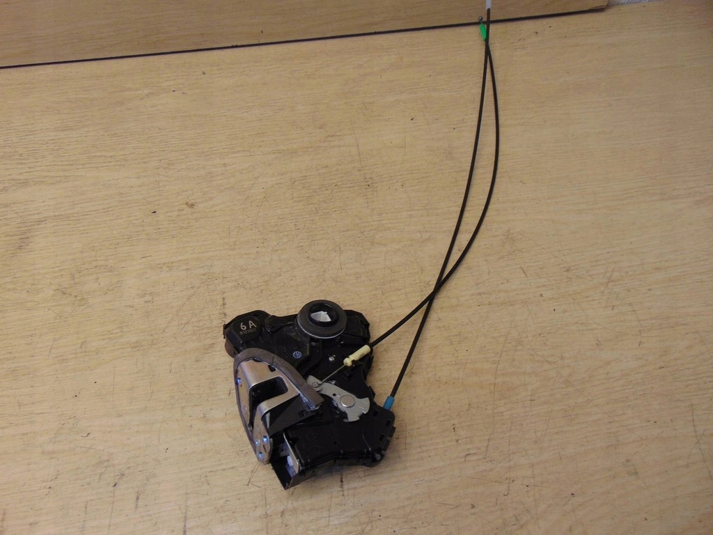 фото №4, Замок дверь левый перед toyota iq 6pin euro