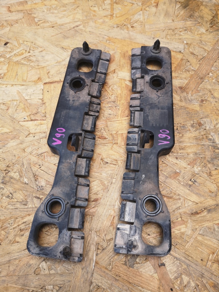 фото №1, Volvo v90 кронштейн накладки порога 31386128 31386127