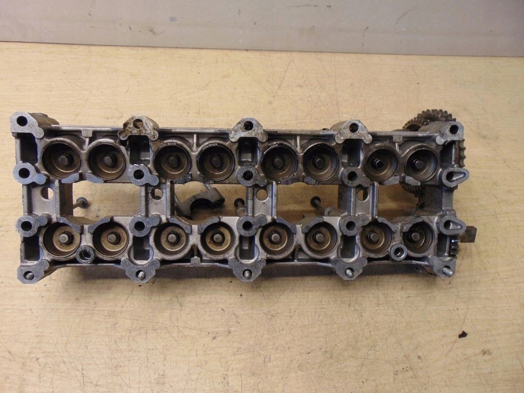 фото №8, Валы распределительного вала основание mercedes 2.2 cdi