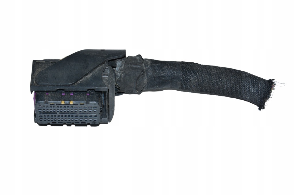 фото №1, Iveco daily 06- колодка штекер компьютер двигателя