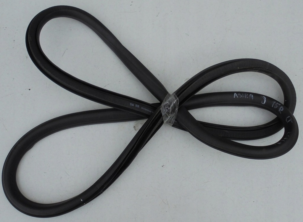 фото №1, Opel astra j прокладка дверь левый задняя кузов