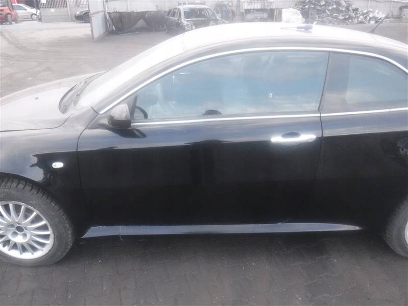 фото №3, Дверь левый перед alfa romeo gt