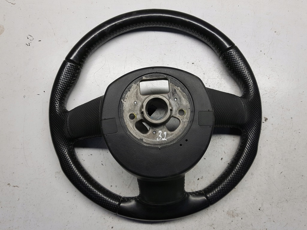 фото №8, Audi a3 8p lift 08-12r воздуховод кожаный