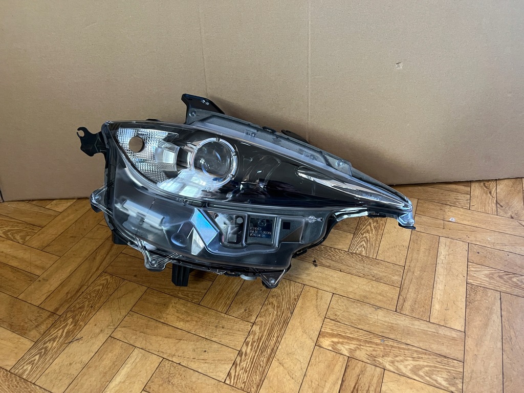 фото №1, Mazda mx5 2016-2024 лампа передняя правая