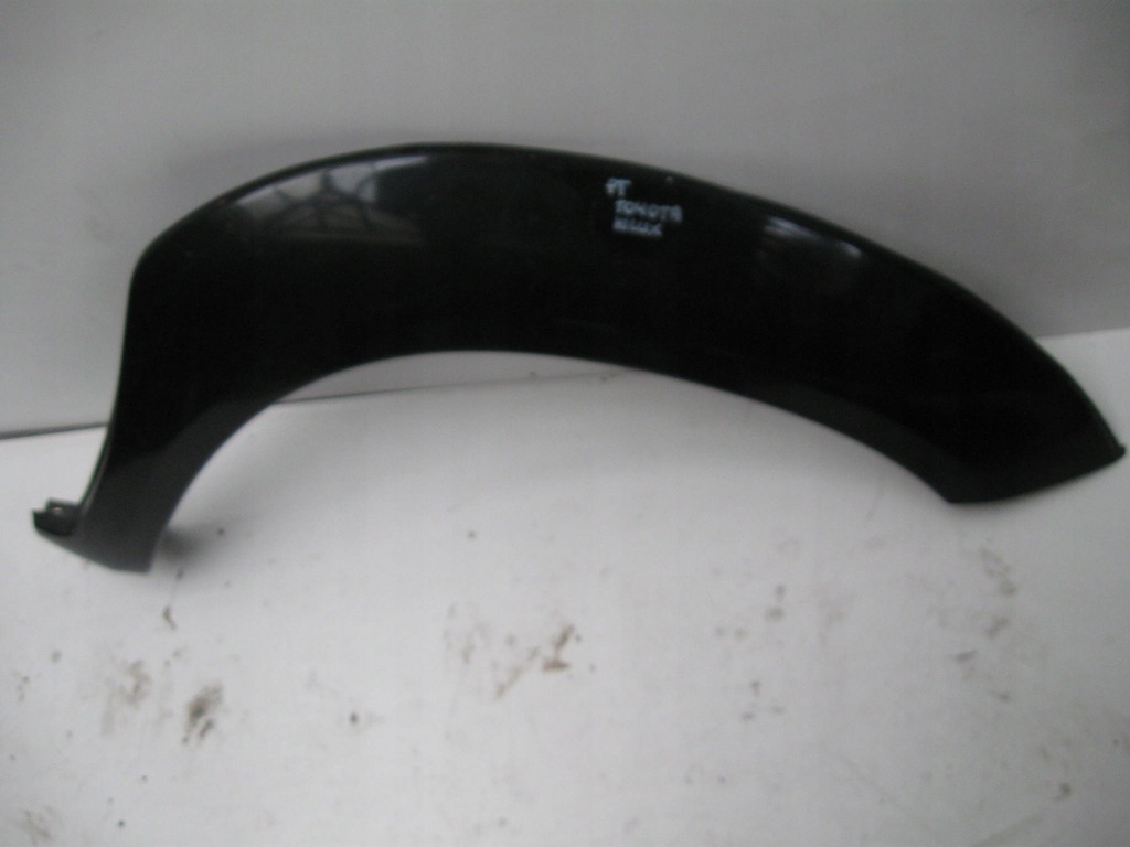 фото №1, Молдинг крыла правый перед toyota hilux