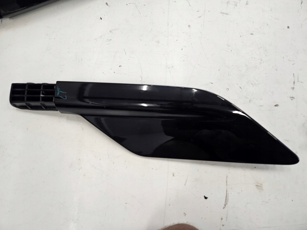 фото №3, Citroen c3 aircross заглушка рейлинг левая правая задняя рейлинг