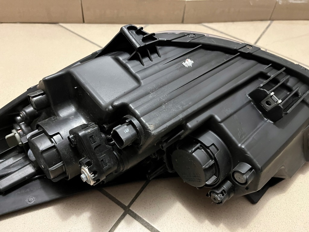 фото №14, Hyundai ix35 ix-35 09- лампа передня перед права