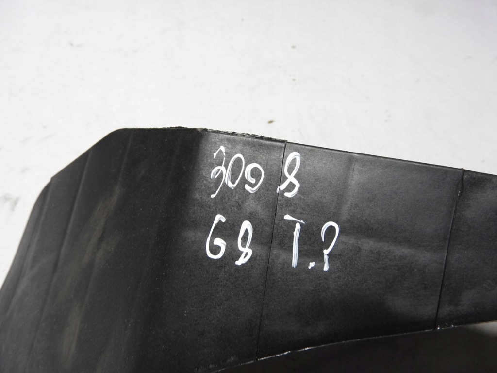 фото №16, Peugeot 3008 i 09-12 направляющая бампера правый задняя 9685935280