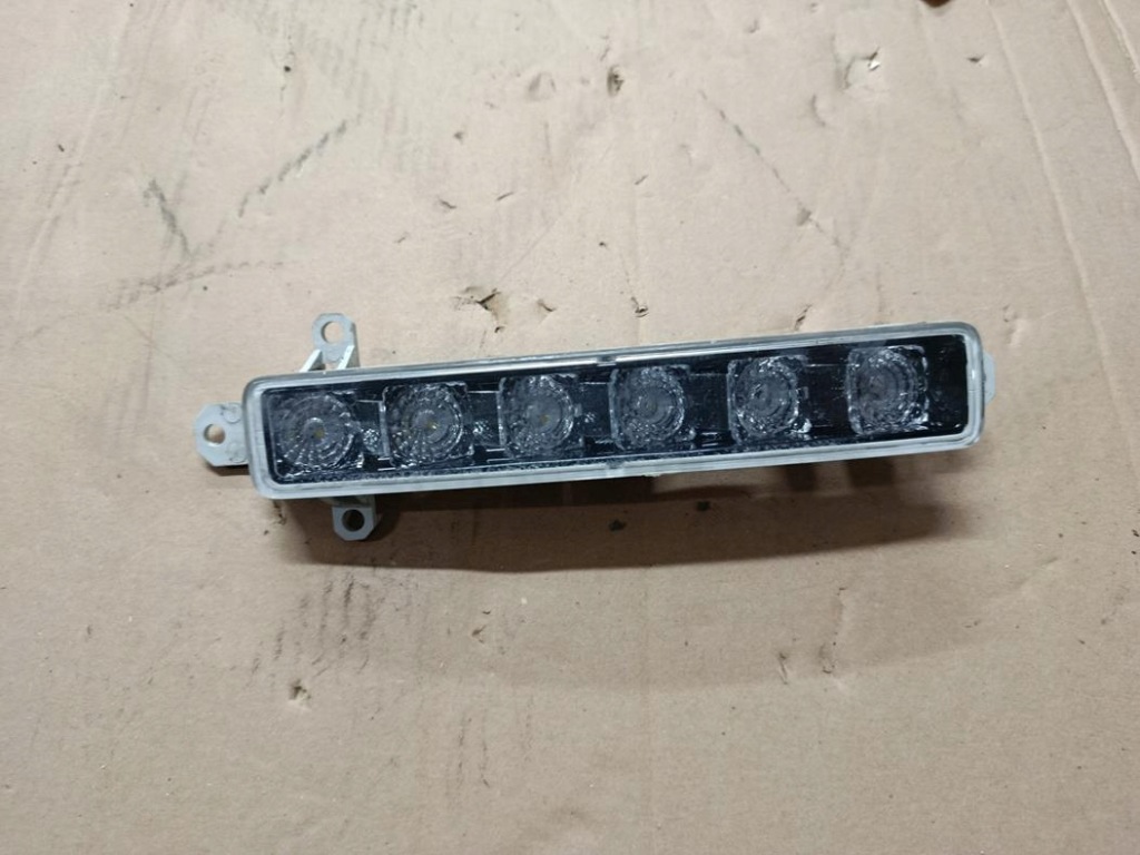 фото №1, Лампа led citroen jumpy iii scudo opel vivaro c peugeot expert левый = правый