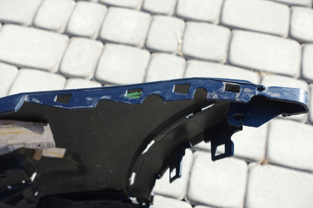 Audi q3 8u0 10-14 бампер передній решітка радіатора захист нижня спойлер в Україні