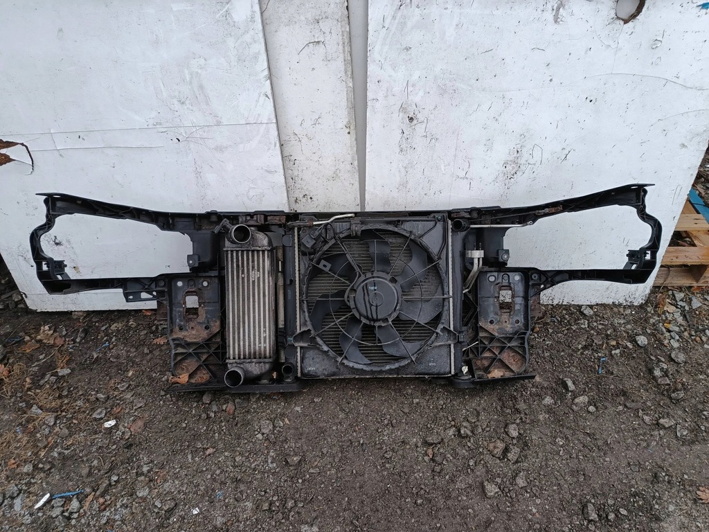 фото №7, Hyundai i30 i lift 1.6 crdi pas передній радіатор 07-12
