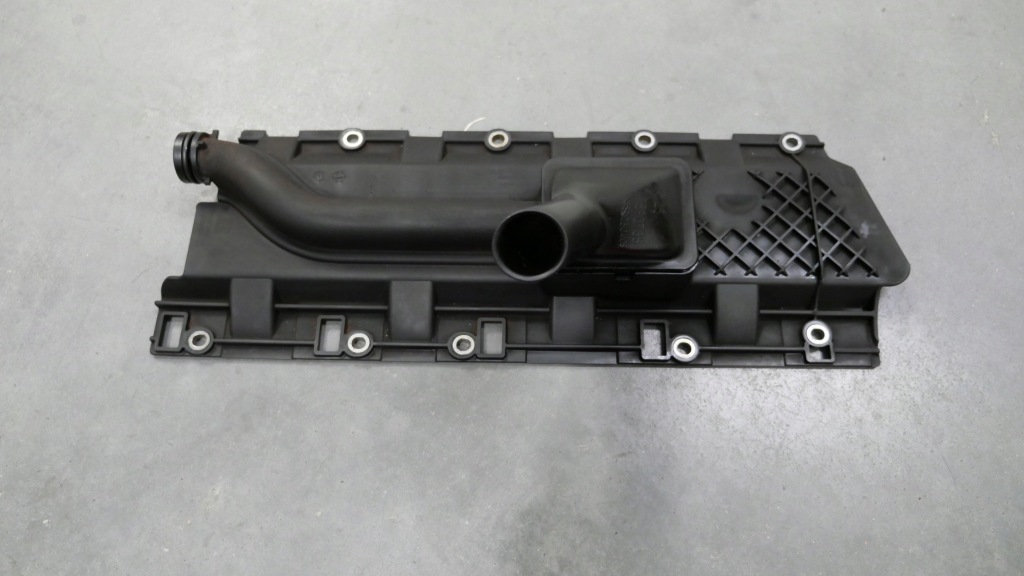 Bmw f20 f21 f25 f26 f30 f31 шланг впускной  масла впуск маслоприёмник n55 7590735 с Разборки