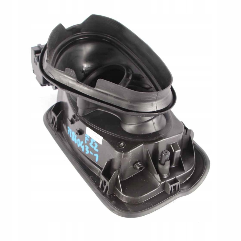 Bmw f22 f22n lci захист вкладиш кришка заливної пального 7286043 Доставка