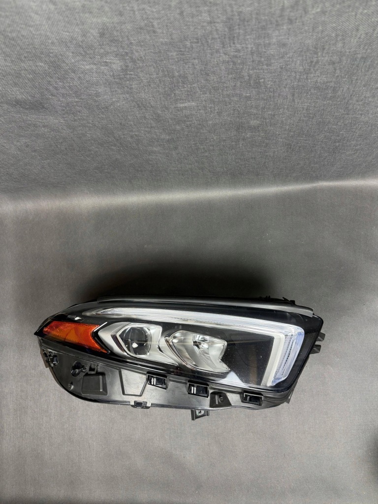 Фара high performance лампа r америка mercedes klasa a w177 a1779063200 Недорого