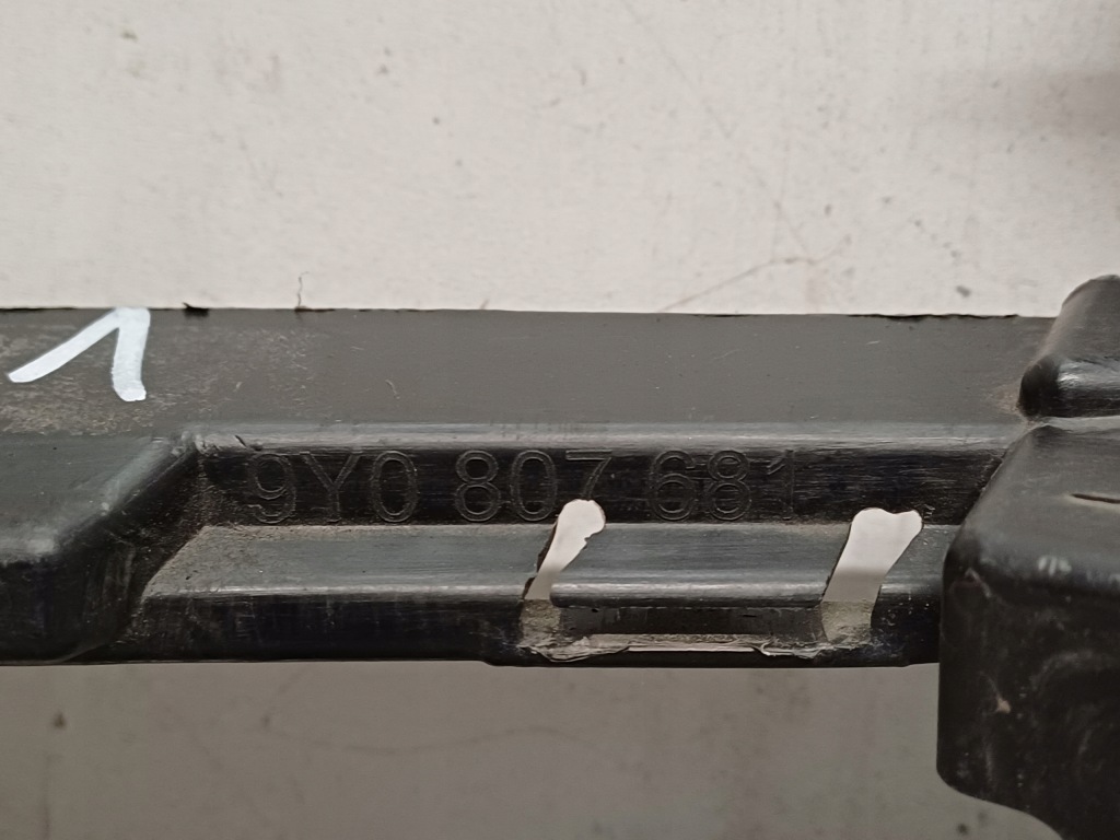 Porsche cayenne 3 3 17- решітка бампера лівий перед 9y0807681 Ціна