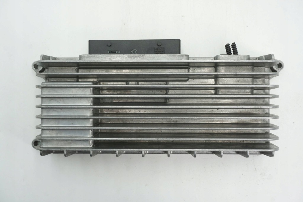 фото №1, Підсилювач аудіо audi a4 b8 8t0035223ad