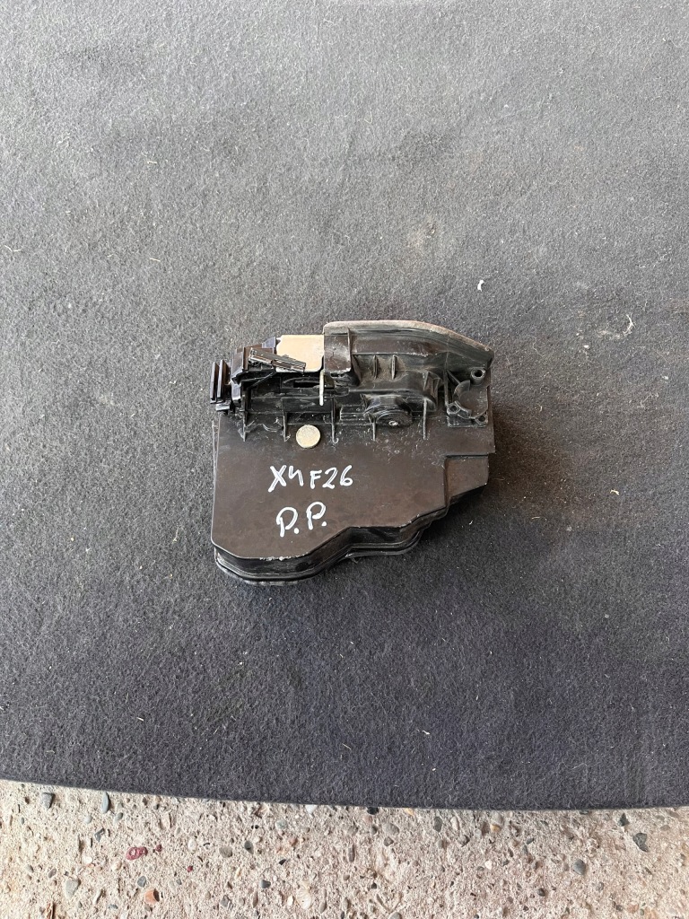 фото №1, Bmw x3 f25 x4 f26 замок двері правий перед