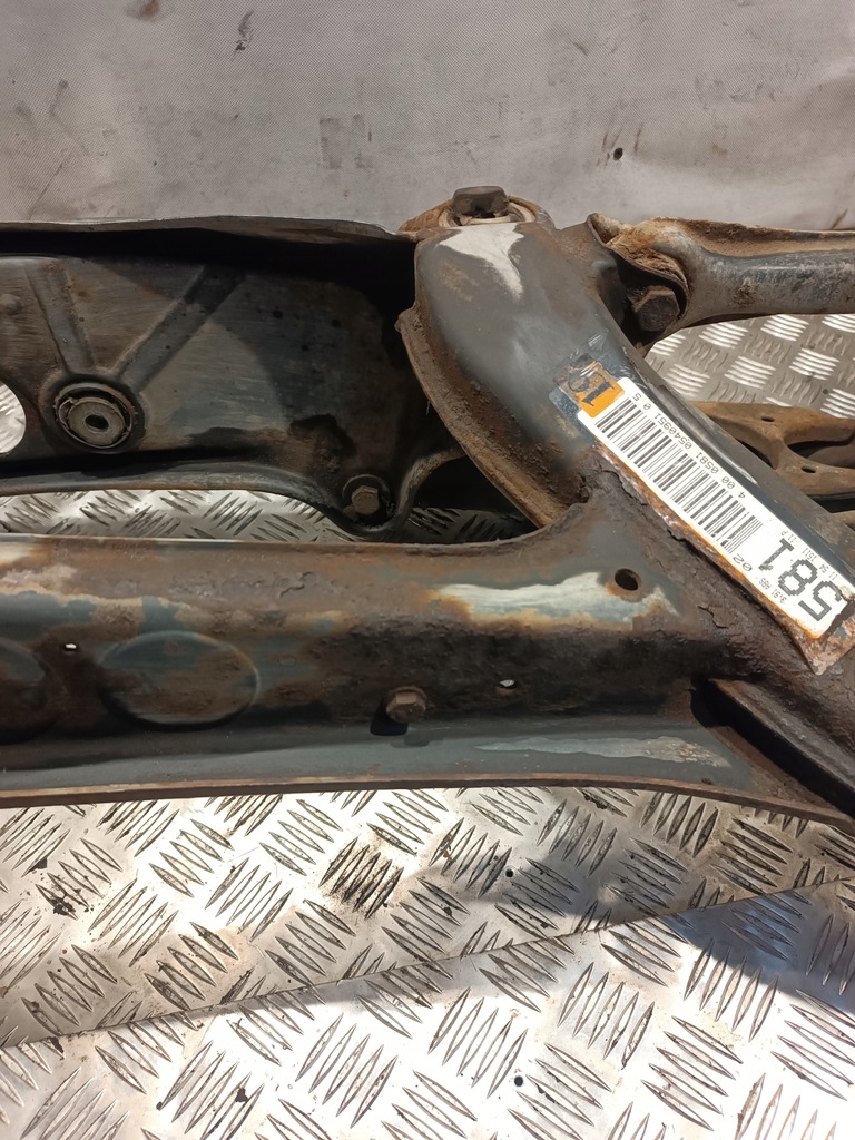 фото №9, Балка підвіска задня mercedes w124 sedan 2.0d